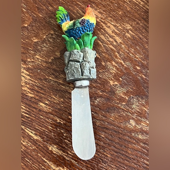 Colorful Rooster Cheese Spreaders - Picture 3 of 7